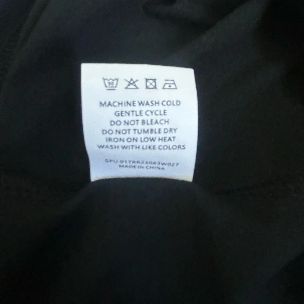 BloomChic Black Short Sleeve Tee - Picture 10 of 10